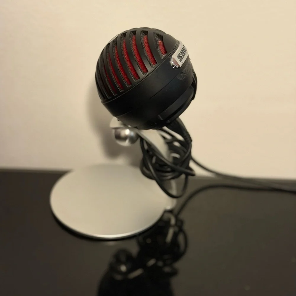 Shure Black and Silver Desktop Microphone Stand with Cable